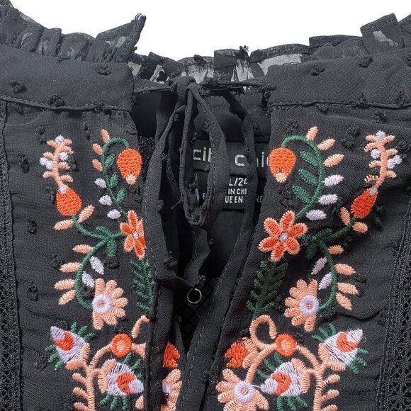 NEW CITY CHIC Boho Blouse  Plus Size XXL  Black Embroidered Womens Top - Picture 8 of 11